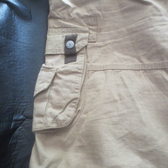 Stanley Cargo Shorts - Size 34 Men's. - Picture 9 of 9